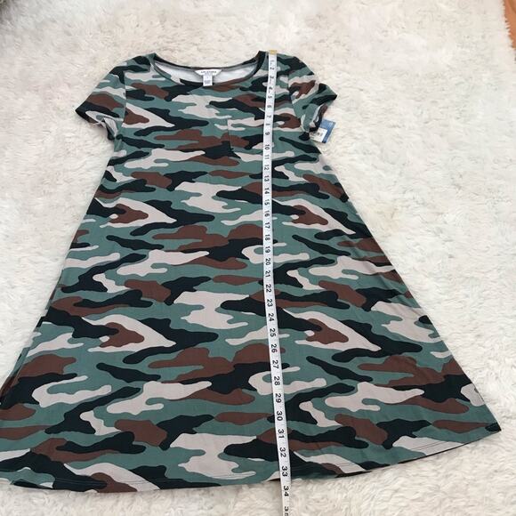 Arizona jean company Camo shift dress size small NWT - Picture 3 of 6
